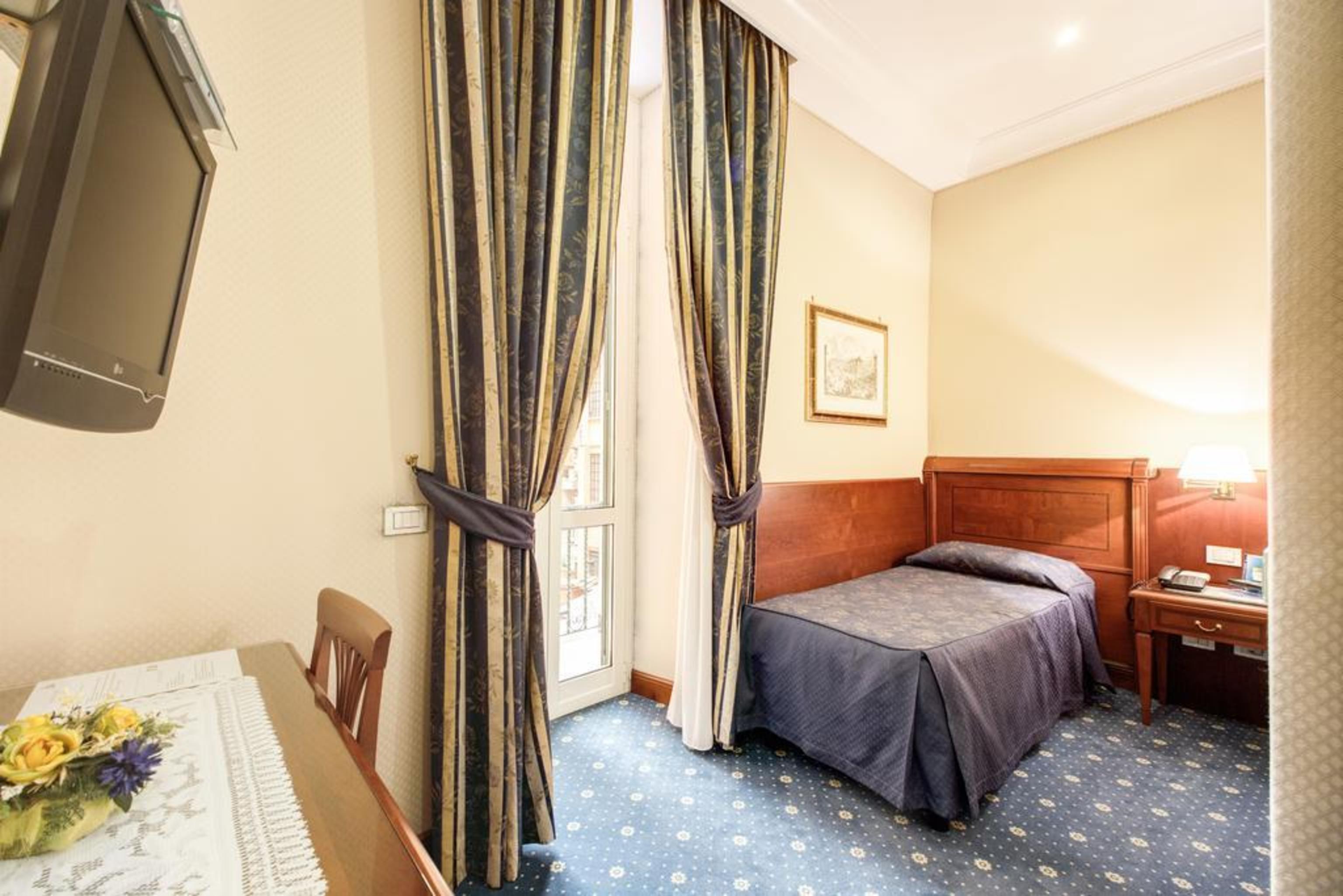 Hotel Artorius Рим Экстерьер фото